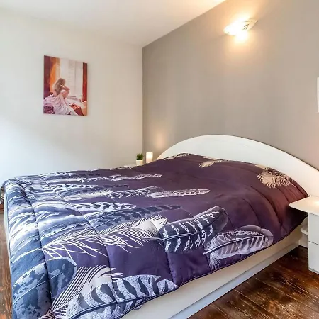 Holiday home Town House With View Over The 3 Towers Of Bruges